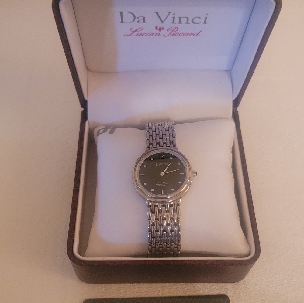 NWOT Lucien Piccard Da Vinci Silver Black Face Luxury Watch